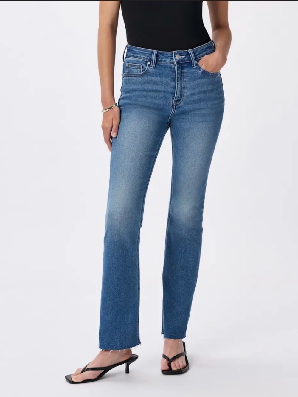 Quince Bella Kick Flare Frayed Jeans in Medium Blue Wash
